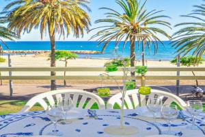 LITORAL COSTA DORADA - GOLF SANT JORDI b Apartments, Cambrils