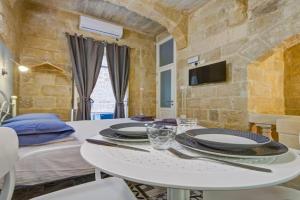 31 Sally Port Apartments, Sliema