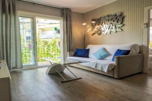 Pura Vida Apartment by Hello Homes, Sitges