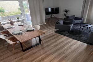 Port18 - Exklusives Zwei-Zimmer-Apartment am Park, Bremerhaven