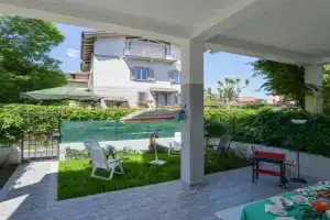 Your Dream on Lake Maggiore: Historic House e Private Jacuzzi, Stresa