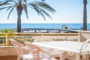 R139 Beachfront apartment Guillem, Calafell