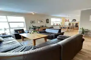 Spacious and Family Friendly apartment in, Reykjavik