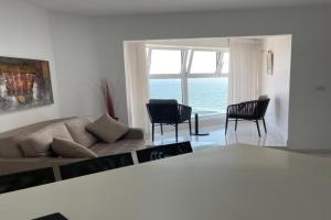 סוויטת אהבה מתוקה על הים-Sweet Love Suite on the sea Apartments, Rishon LeZion