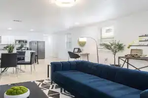 Luxury NOLA Oasis w 6 Bedrooms, New Orleans