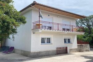 Apartment Vito, Povile