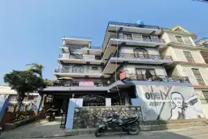The Arth Guest House(Lonely Guest House), Pokhara