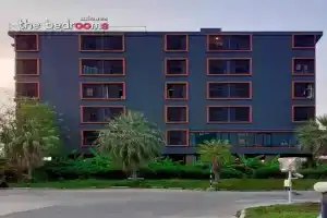 The Bedrooms Maeklong and Services Apartment, Samut Songkhram