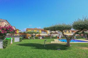 LITORAL COSTA DORADA - TARONGERS 31 Only families Guest house, Cambrils
