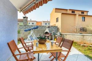 Apartment Dana, Stignano di Pola