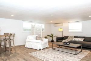 North End Bungalows Downstairs Apartments, Boise