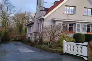 HIDDEN GEM Centre of free PARKING Guest house, Bruges