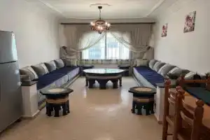 1 Minute from Beach, Sea View Apartment in city centre, Tangier