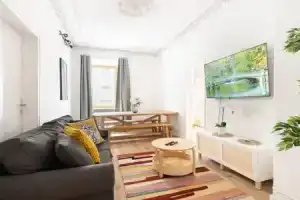 Grand Apartment close to the Isar and Citycenter, Munchen