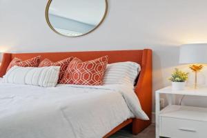 New! Few minutes to Downtown, 10 to the Beach! Guest house, West Palm Beach