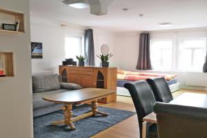 Musashi Apartment 1, Weimar