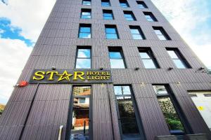 StarLight Hotel, Tirana