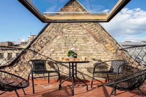 Luxury apartment in Gediminas avenue with terrace, Vilnius