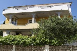 Apartments by the sea Preko, Ugljan - 20402, Oltre