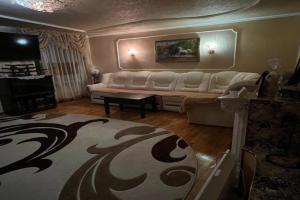 Prostori ta komfortni apartamenti "D.I.M.", Kamenets-Podolskiy