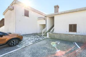Apartments with parking space, Krk - 20543, Njivice