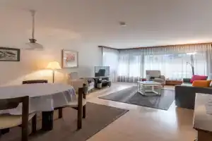 Putzprinz Gujan Ferienwohnung, Haus Surmir B / 16 Apartments, Flims