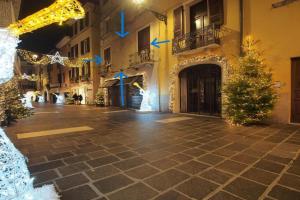 From Pedrotti Guest house, Desenzano del Garda