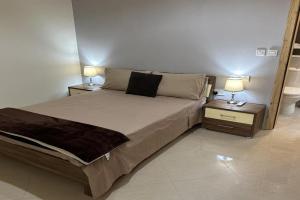 Ewa Apt - 3-Bed near Sliema - Seafront Apartments, St Julians