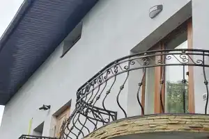 Privatna sadiba "Lidiya" Apartments, Truskavets