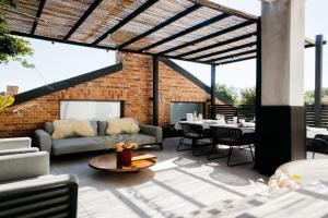 The Edgewater Suites - Park View, Namur
