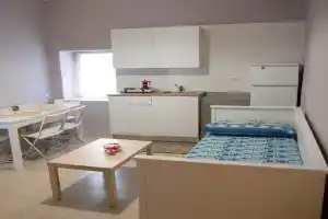San Antonio Home Central Station Apartments, Naples