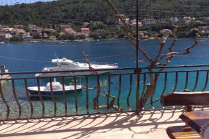 Apartments Nives, Brna