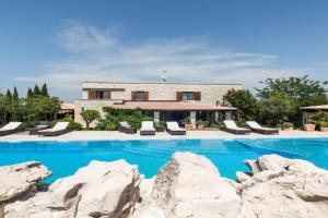 Family friendly apartments with a swimming pool - 20819, Betina
