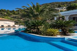Sunset Triple 2 Apartments, Agios Nikitas