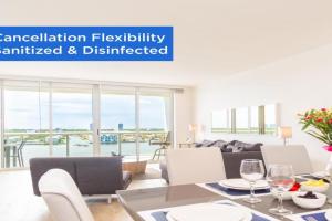 Golden Bay 1003 Apartments, Sunny Isles Beach