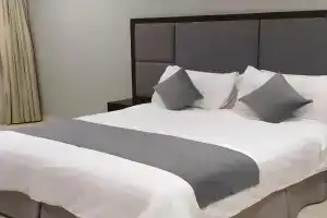 Abu Dhabi Center - For Elites Guest house, Abu Dhabi City