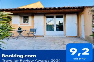 Villa Domaine des Pins, Magasins proches, Piscine, Frejus