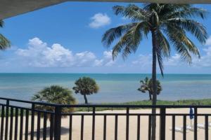 Somewhere on the beach Guest house, Key West