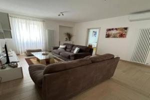 Appartato a 5 minuti dal mare Apartments, Imperia
