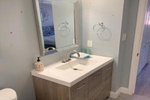 Beautiful master bedroom with private bathroom, Baltimore