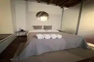 Antica corte Navigli-Darsena Apartments, Milan
