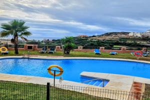Coto Real Duquesa 2 bed spectacular Sea and Pool Views Apartments, Manilva