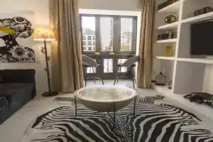 THE CLOCK HOUSE - Luxury Urban Suites, Malaga