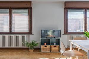 Parma Parco Ducale Duplex Apartment with parking, Parma