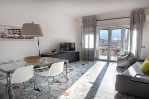 APPARTAMENTO VANNA Apartments, Como