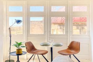 Maltese Apartment 1b with traditional Balcony By Solea, St Julians