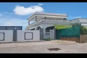 سمارت شالية:Smart Chalet, Salalah