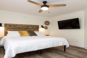 Breakers 204 Inn at Old Beach, Virginia Beach