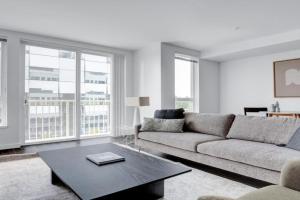 Bellevue 1BR w BBQ Gym WD nr Spring District SEA-224 Apartments, Bellevue