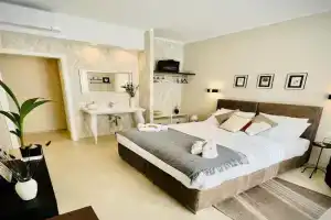 Lucentum Mini-hotel, Prato